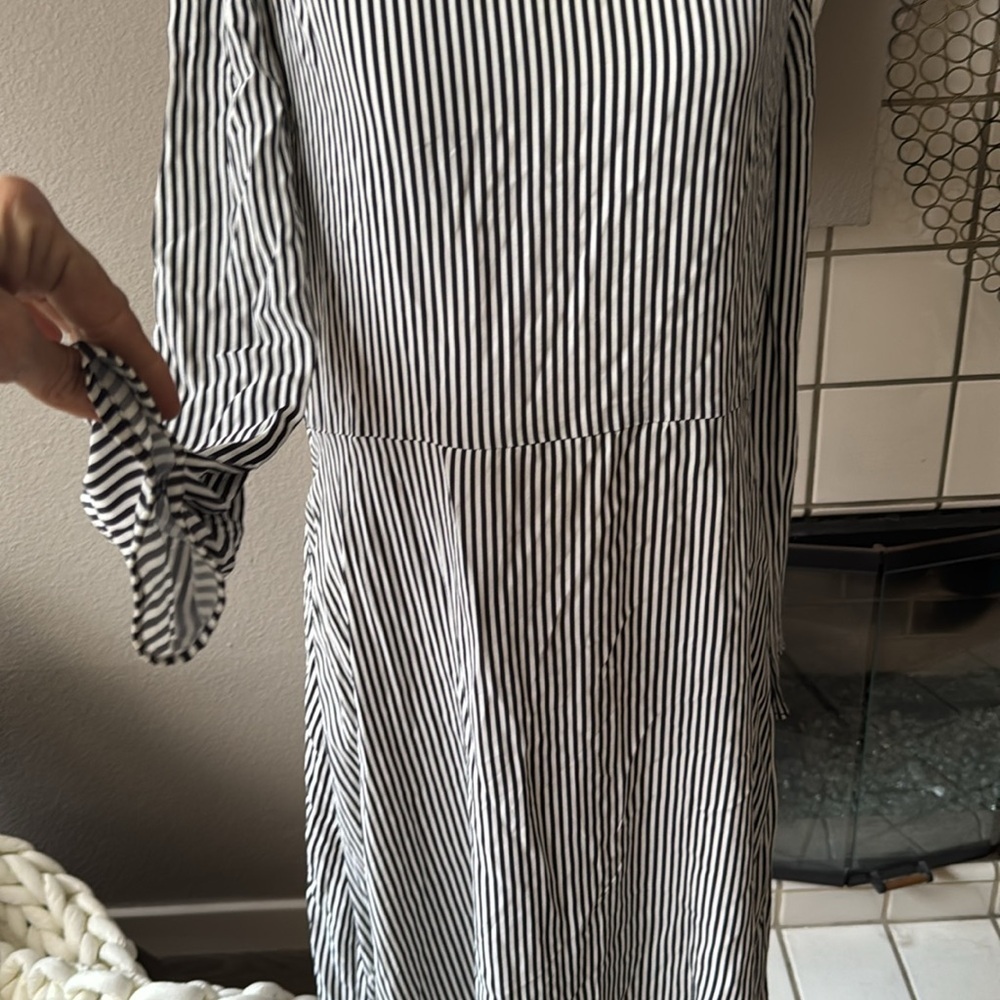 Something Navy striped dress long sleeve size xs - Picture 2 of 12